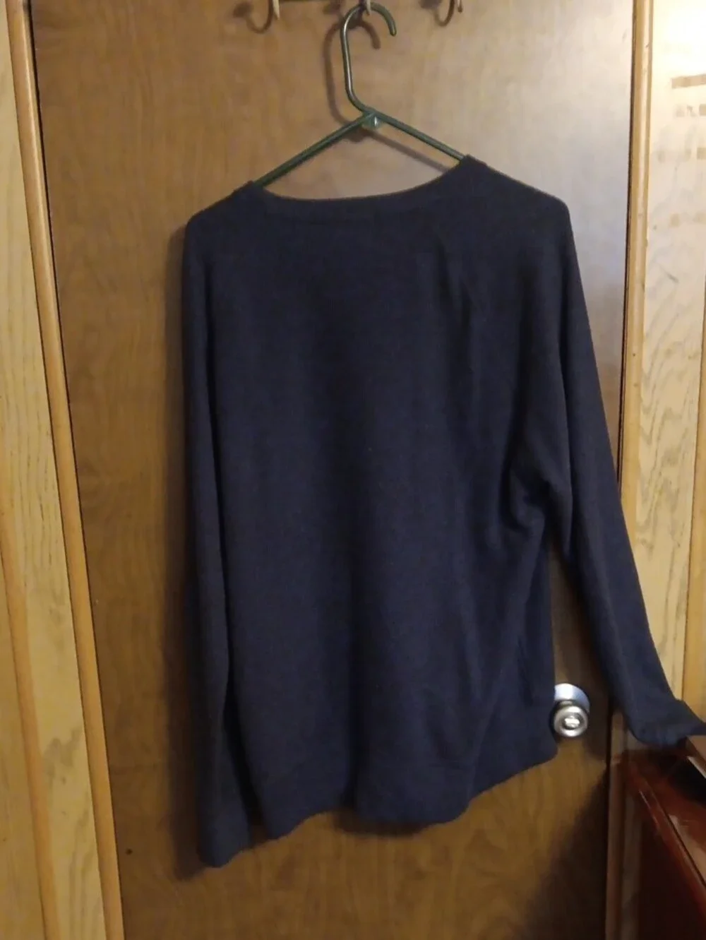 Banana Republic Men's Navy Crewneck Sweater